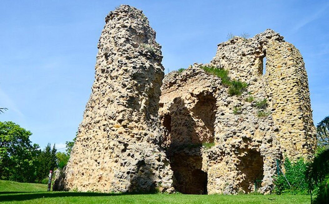 Castillo de Turís, Spain